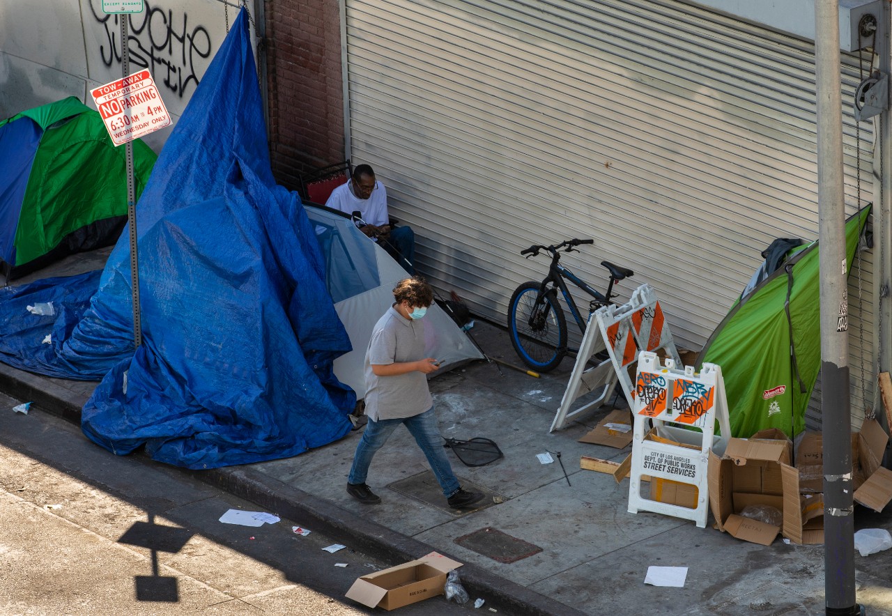 homeless camp downtown LA